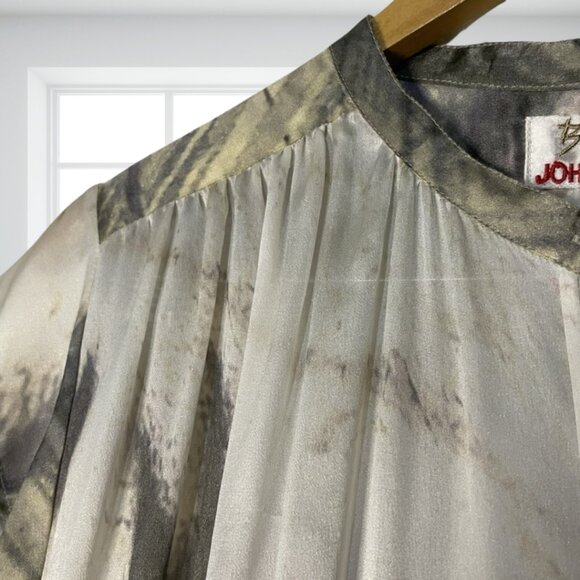 Johnny Was Biya 100% Silk Blouse Top M Medium Tie Dye Marbled Full Button Down - Picture 6 of 10